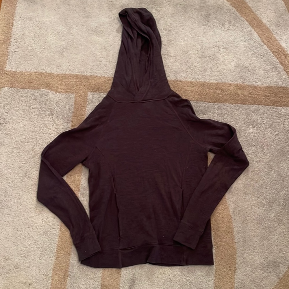 Lululemon Hooded Top / Light weight Jacket